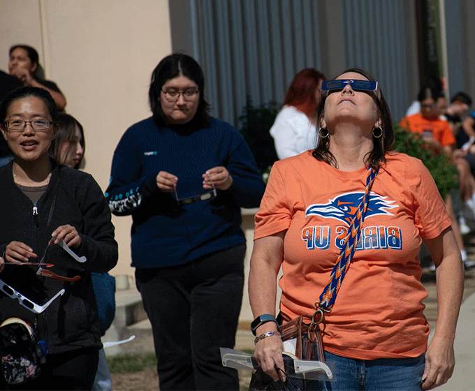 Students to enjoy up-close view of eclipse at <a href='http://b5n.ngskmc-eis.net'>在线博彩</a> Main Campus